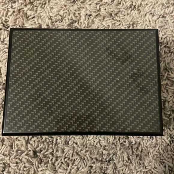 James Michael Carbon Fiber Jewelry Box - Picture 7 of 9